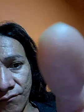 miicheele32 online show from 11/05/25, 09:31