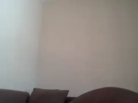 Snapshot of SmallGoodNutts chatting on 02/08/25, 09:24 SmallGoodNutts online show from 02/08/25, 09:24