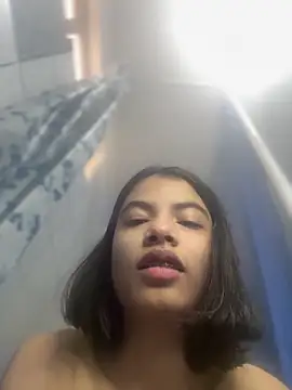 LiaOrtiz69 online show from 03/11/25, 03:02