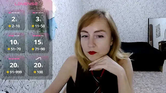 Snapshot of Athena_Richards chatting on 09/24/25, 03:04 Athena Richards online show from 09/24/25, 03:04