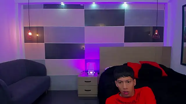 Snapshot of Juan_Nd_Steven chatting on 01/26/25, 12:43 Juan Nd Steven online show from 01/26/25, 12:43