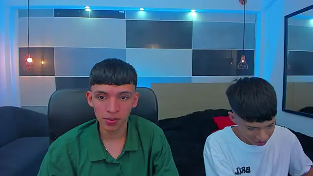 Snapshot of Juan_Nd_Steven chatting on 02/05/25, 04:16 Juan Nd Steven online show from 02/05/25, 04:16