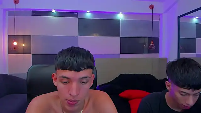 Snapshot of Juan_Nd_Steven chatting on 02/11/25, 07:23 Juan Nd Steven online show from 02/11/25, 07:23