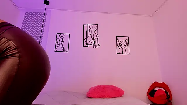 ari amisi online show from 10/16/25, 05:47