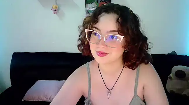 Snapshot of AndrewAnndCherry chatting on 01/11/25, 12:55 AndrewAnndCherry online show from 01/11/25, 12:55