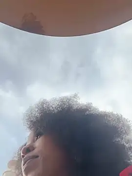 Snapshot of Dime-__ chatting on 10/26/25, 03:07 Dime- online show from 10/26/25, 03:07