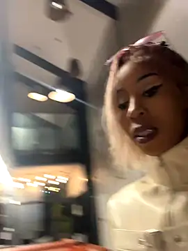 Snapshot of Dime-__ chatting on 11/15/25, 05:53 Dime- online show from 11/15/25, 05:53