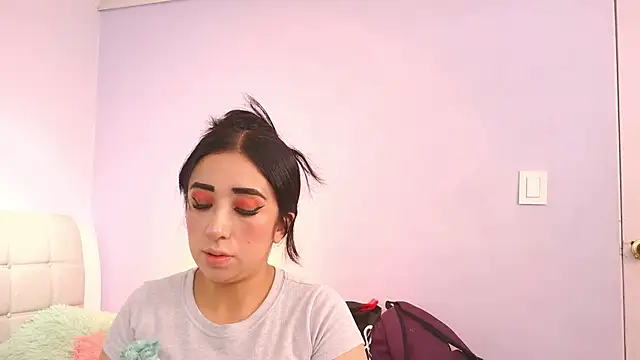 Snapshot of kaory_azumi chatting on 10/30/25, 06:19 kaory azumi online show from 10/30/25, 06:19