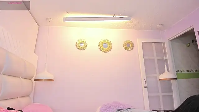 Snapshot of kaory_azumi chatting on 11/04/25, 06:29 kaory azumi online show from 11/04/25, 06:29