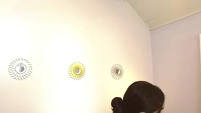 Snapshot of kaory_azumi chatting on 11/13/25, 06:29 kaory azumi online show from 11/13/25, 06:29