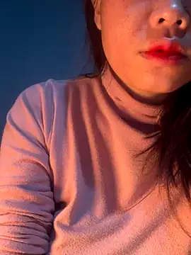 Laura8910 online show from 12/05/24, 12:08