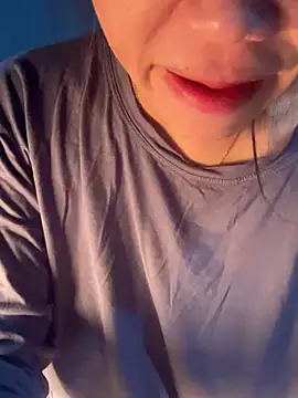 Laura8910 online show from 01/04/25, 12:38