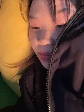 Laura8910 online show from 01/22/25, 09:02