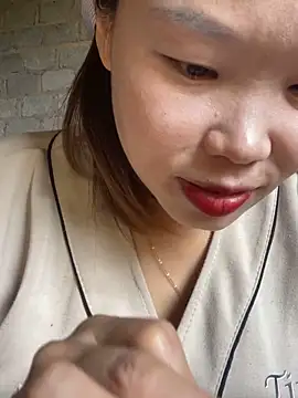 Laura8910 online show from 03/05/25, 05:40