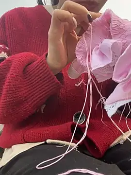 Laura8910 online show from 03/07/25, 02:04