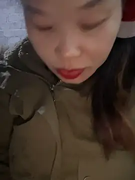 Laura8910 online show from 03/07/25, 11:07