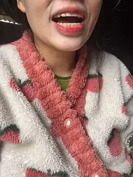 Laura8910 online show from 03/16/25, 06:20