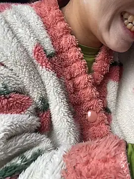 Laura8910 online show from 03/17/25, 03:14