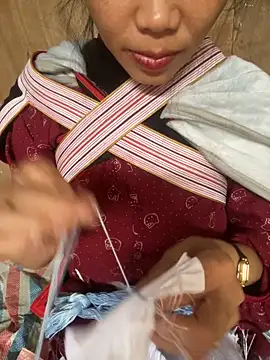 Laura8910 online show from 10/31/25, 06:03