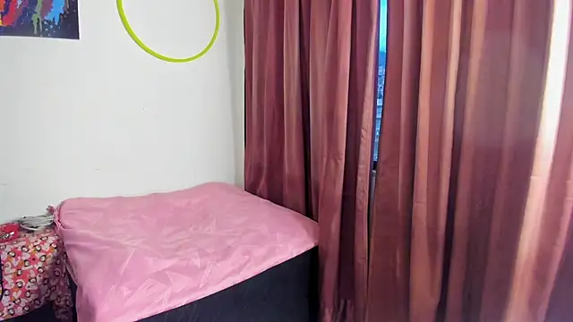 Snapshot of nicole_volkov chatting on 01/10/25, 11:08 nicole volkov online show from 01/10/25, 11:08