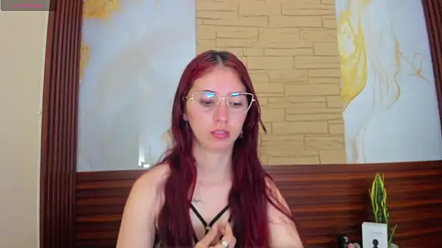 mildre303av online show from 09/22/25, 02:41