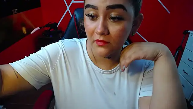 loly bigbooty4u online show from 11/23/25, 06:13