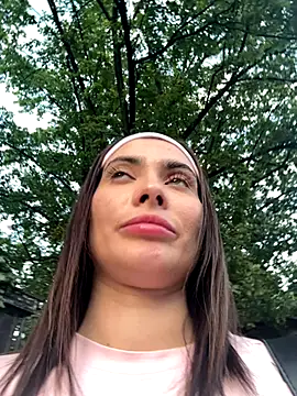 Accole online show from 09/10/25, 04:07