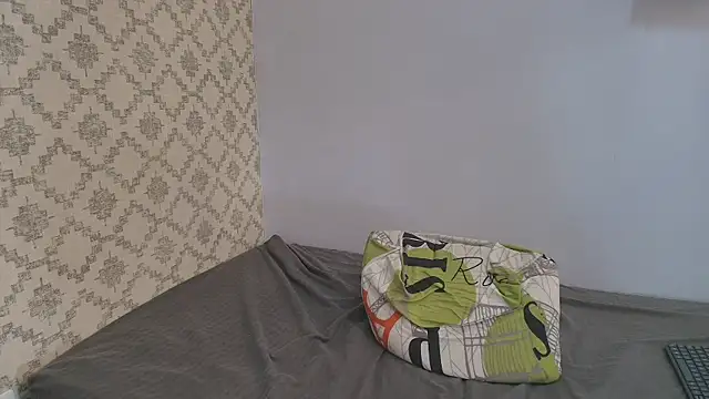 Chantal taylor  online show from 02/18/25, 06:15