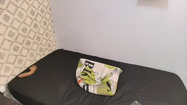 Chantal taylor  online show from 02/19/25, 06:21