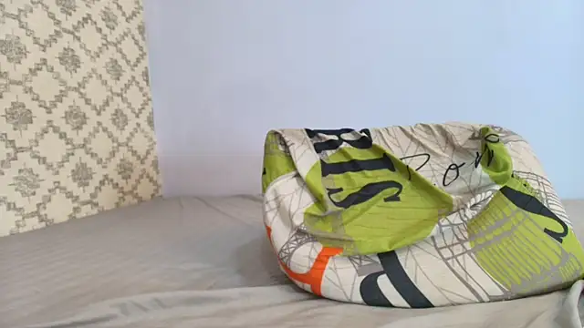 Chantal taylor  online show from 03/15/25, 06:21