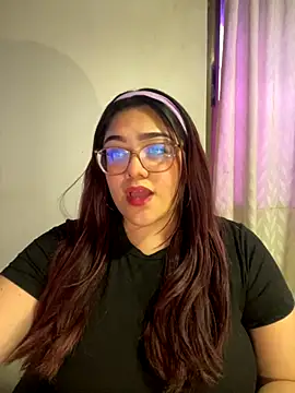 Snapshot of KathyGonzalez chatting on 09/15/25, 05:24 KathyGonzalez online show from 09/15/25, 05:24
