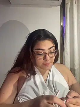 KathyGonzalez online show from 11/16/25, 10:54