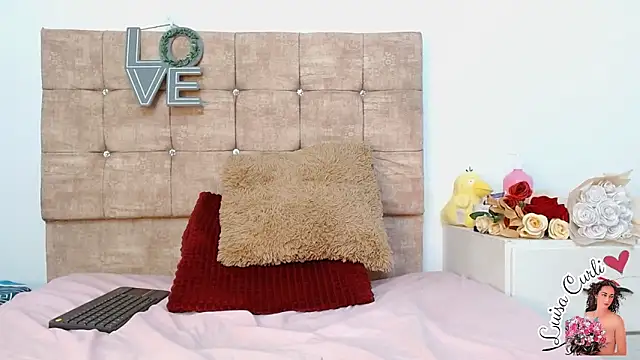 luisa curli online show from 10/26/25, 10:04