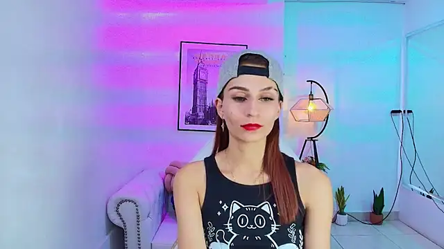 Snapshot of Tamara_slimx chatting on 01/24/25, 10:11 Tamara slimx online show from 01/24/25, 10:11