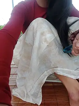 Snapshot of Linda_2k chatting on 02/17/25, 01:15 Linda 2k online show from 02/17/25, 01:15