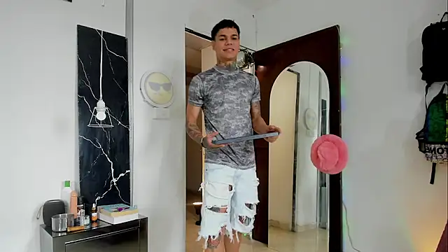 Jordyrodriiguez online show from 11/23/25, 08:08