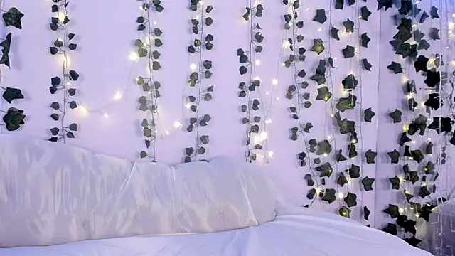 Natasha Nasty2 online show from 12/24/24, 12:44