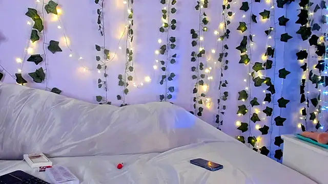 Natasha Nasty2 online show from 12/28/24, 03:37