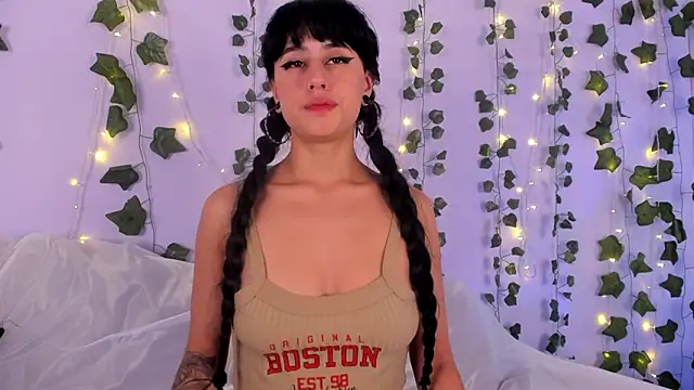 Natasha Nasty2 online show from 12/31/24, 03:42