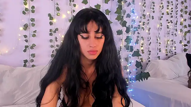 Natasha Nasty2 online show from 01/05/25, 12:42