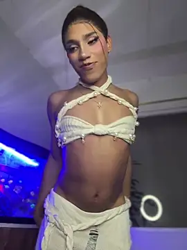 Emaa- online show from 11/03/25, 11:04