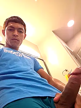 Snapshot of Yoko0381 chatting on 11/04/25, 07:18 Yoko0381 online show from 11/04/25, 07:18