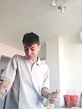 Snapshot of JessyAdore chatting on 10/16/25, 09:32 JessyAdore online show from 10/16/25, 09:32