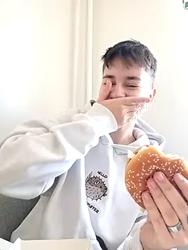 Snapshot of JessyAdore chatting on 10/20/25, 09:10 JessyAdore online show from 10/20/25, 09:10