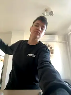 Snapshot of JessyAdore chatting on 10/24/25, 01:51 JessyAdore online show from 10/24/25, 01:51