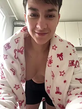 Snapshot of JessyAdore chatting on 11/03/25, 10:38 JessyAdore online show from 11/03/25, 10:38