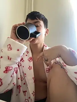 Snapshot of JessyAdore chatting on 11/06/25, 08:04 JessyAdore online show from 11/06/25, 08:04