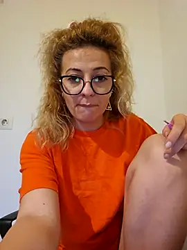 Selenna emma online show from 10/22/25, 03:01