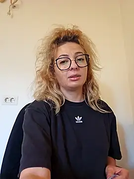 Selenna emma online show from 11/13/25, 12:48