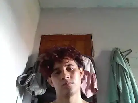 Snapshot of pedrodavid_ chatting on 01/25/25, 08:21 pedrodavid online show from 01/25/25, 08:21